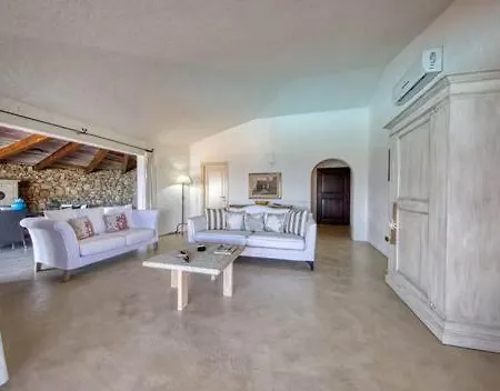 Paradiso - Exclusive Duo *